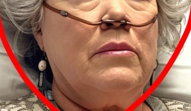 PRAY FOR KATHY BATES HEALTH!