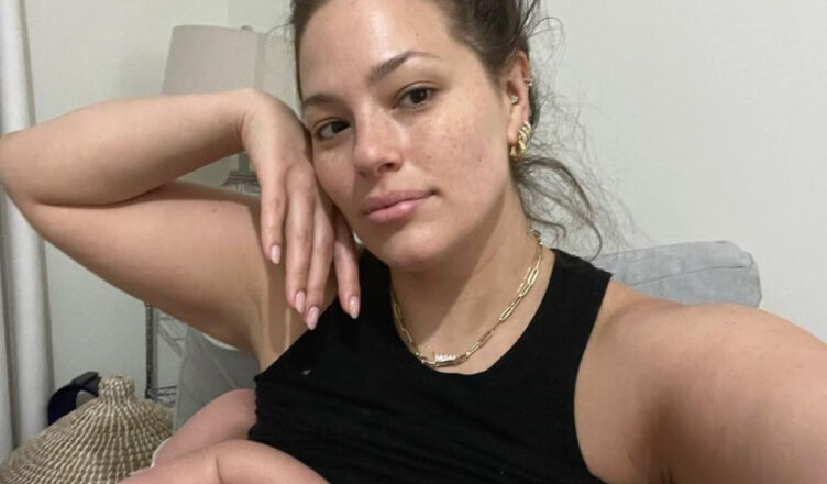 Explains Why She Quit Breastfeeding Her 5-Month-Old Twins, Ashley Graham