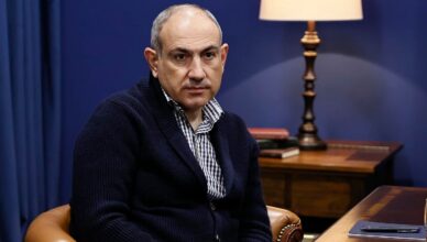 Tense situation: Nikol, are you going to reform the Church with clergymen who place bets in casinos? Is that your idea of ​​recovery?
