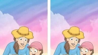 Mom, Daughter, and ONE Hidden Difference!