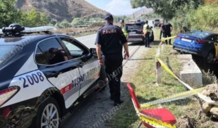 Horrific crash: car slams into concrete barriers; driver suffers sudden death while driving.