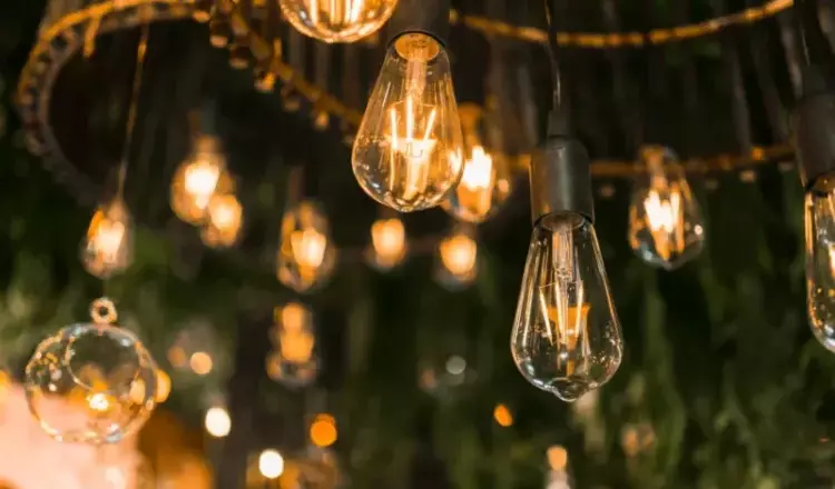 Power outages at hundreds of addresses on September 25 and 28