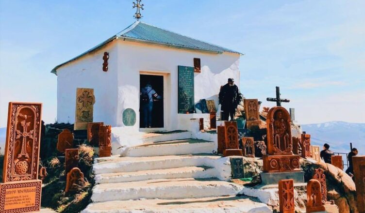 A citizen injured their leg on the path leading up to Saint Hovhannes Chapel.