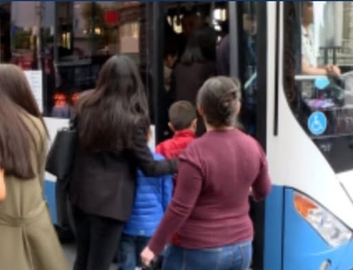 Avtobus