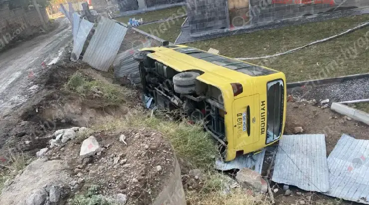Avtobus